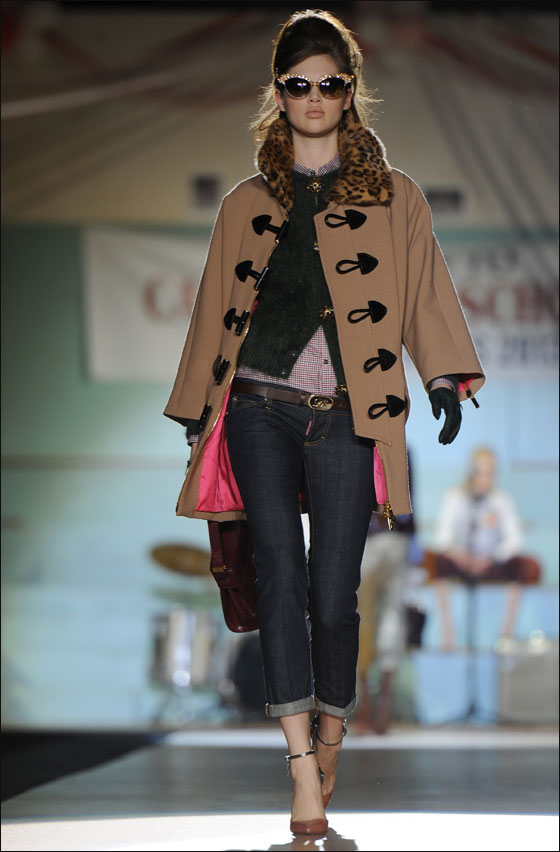 بالصور.. احدث ازياء اسبوع الموضة الايطالي!!