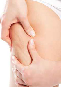 نقدم لك 8 طرق مهمة وسهلة للتخلص من تشقق الجلد المزعج!