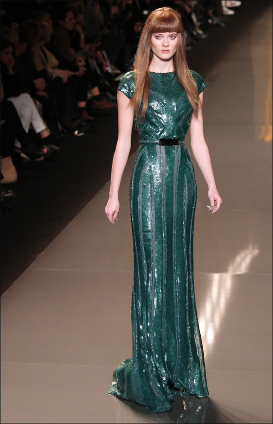 نقدم لكم تصاميم فساتين السهرات الانيقة من ايلي صعب!