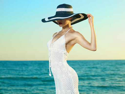 اليك مجموعة رائعة من القبعات لتزين صيفك المقترب!