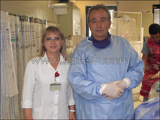 د. خالد سليمان يقتحم قلوب الناس من خلال اليد والفخذ!! 