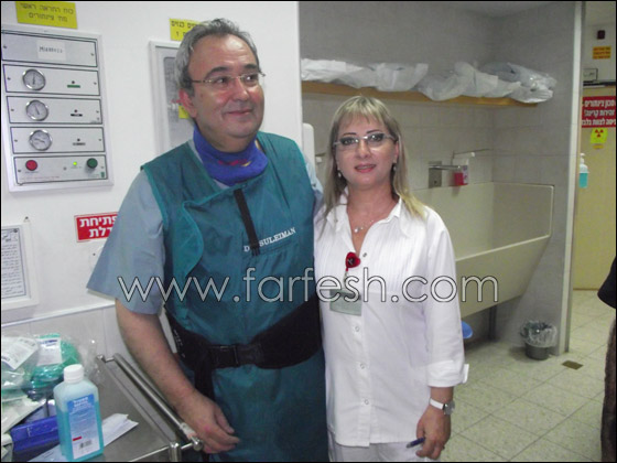 د. خالد سليمان يقتحم قلوب الناس من خلال اليد والفخذ!! 