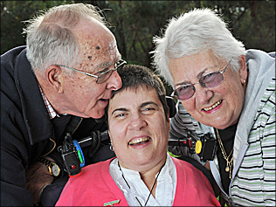 ملايين الدولارات تعويض لامراة ولدت دون اطراف بسبب عقار!