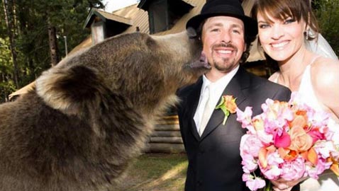 بالصور.. أغرب حفلات الزفاف من حول العالم